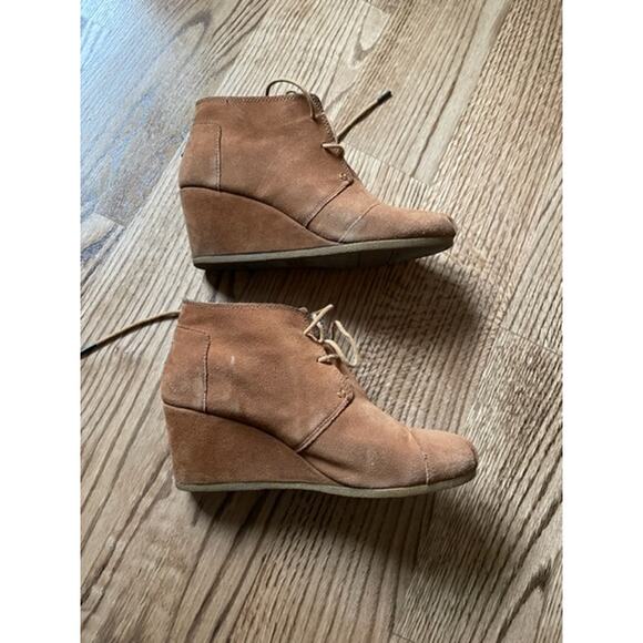 TOMS Desert Wedge Chestnut Suede Tan Booties Size 10 - Picture 4 of 7